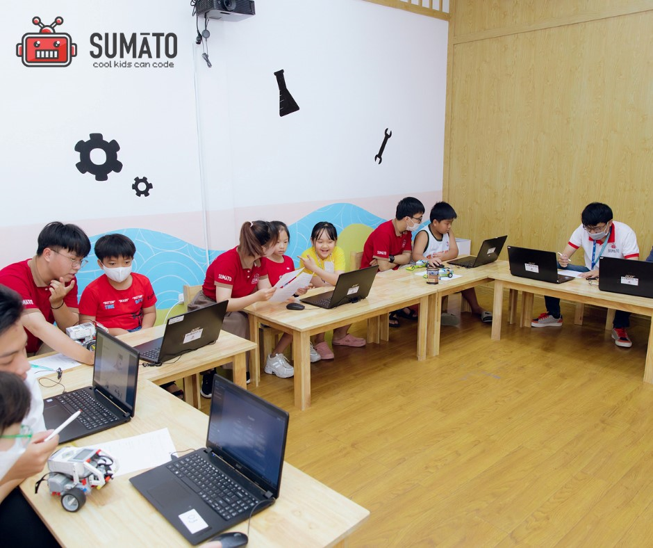 Khóa học hè về lập trình tại Sumato có phương pháp giảng dạy hiện đại