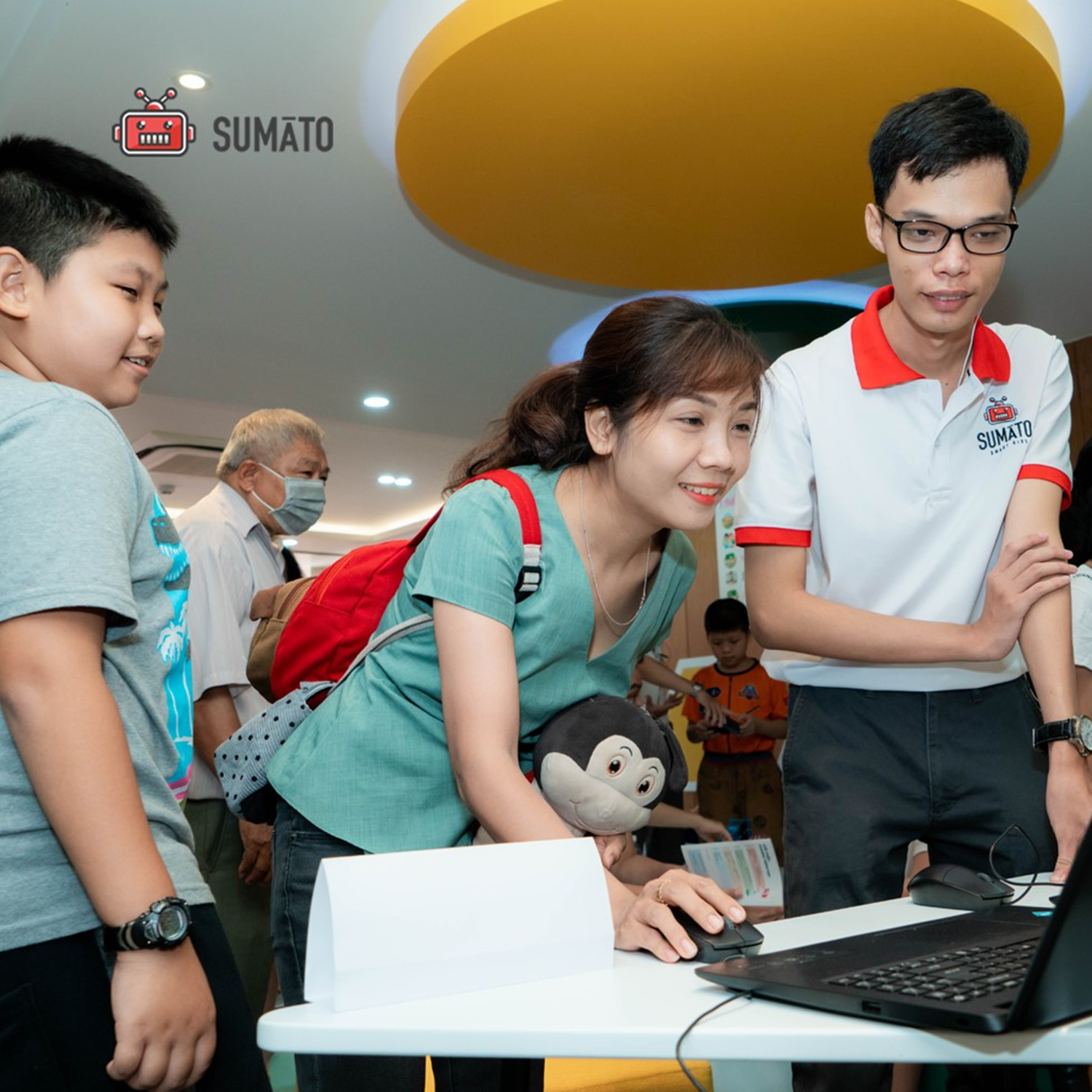 Khuyến khích sự tương tác và trao đổi
