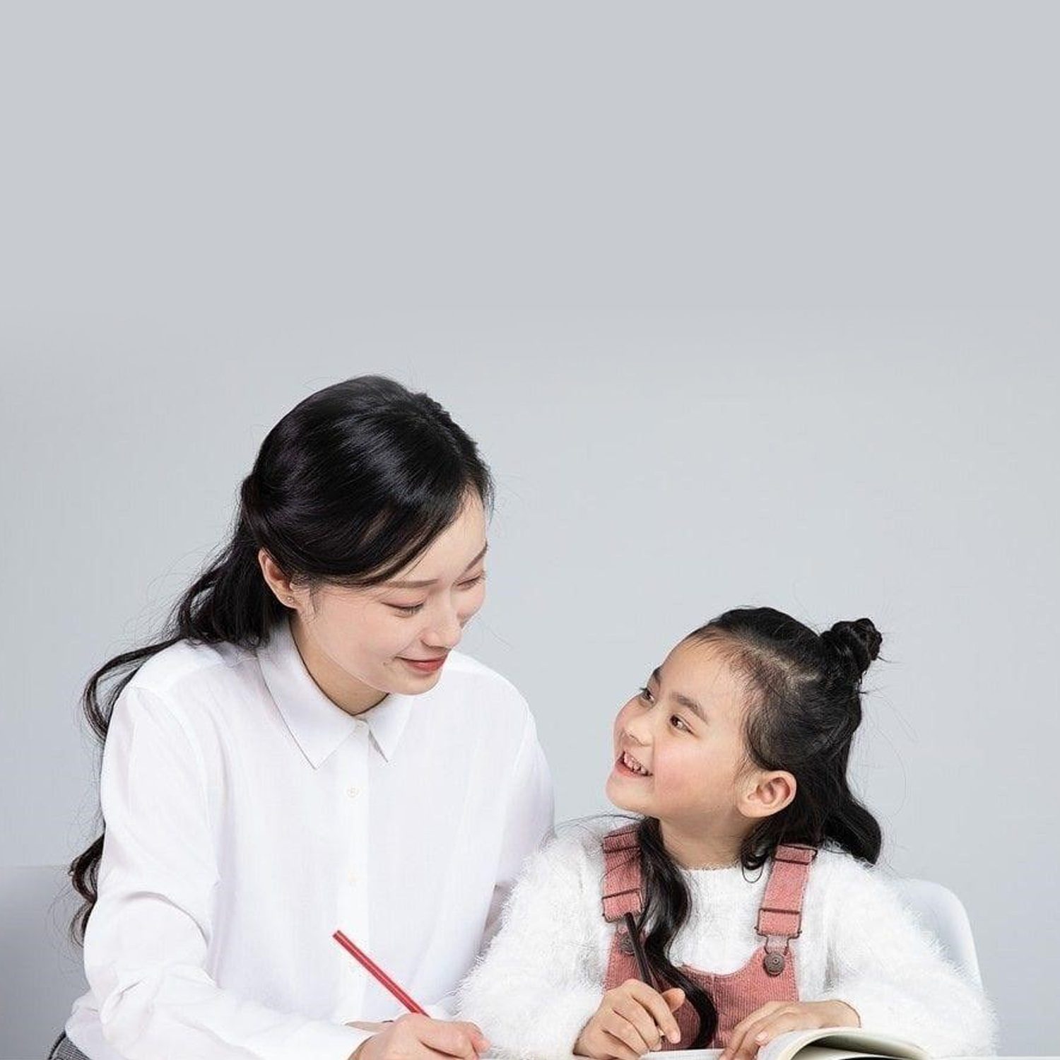 học sinh trở lại trường